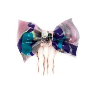Sculpted Bow Hair Comb #513